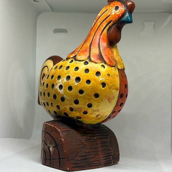 Vintage Rooster perched on a log planter 7 1/2” tall - Picture 10 of 12
